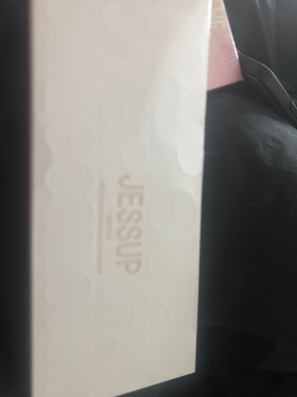 JESSUP White Cosmetic Box